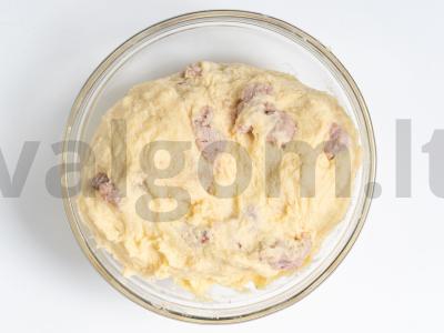 Rulėtas su bulvėmis ir šonine Žingsnis 6