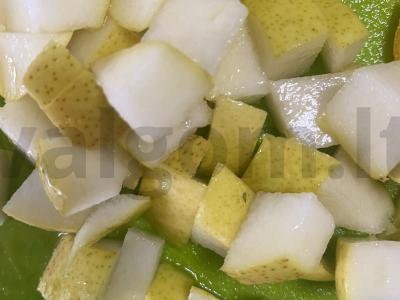 Avižinė košė su pienu, persikais ir kriaušėmis Žingsnis 2