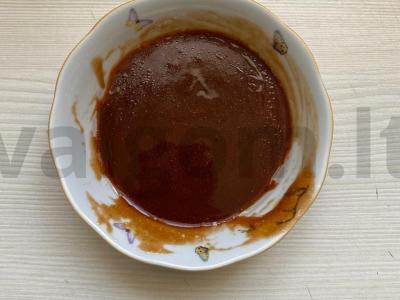 Marinuota kiaulienos krūtinėlė, kepta orkaitėje Žingsnis 2