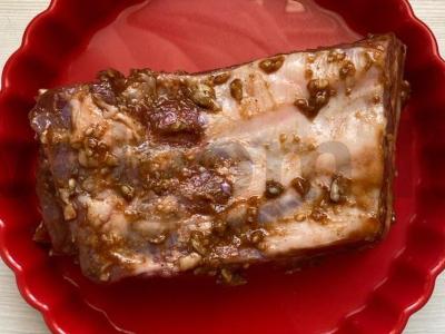 Marinuota kiaulienos krūtinėlė, kepta orkaitėje Žingsnis 7