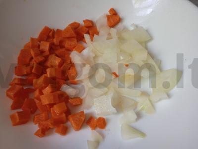 Vegetariškas sriuba su miško grybais Žingsnis 3