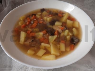 Vegetariškas sriuba su miško grybais Žingsnis 4