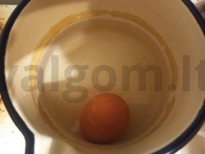 Bulvių košė su kiaušiniu, cukinijų ikra ir sūriu Žingsnis 3