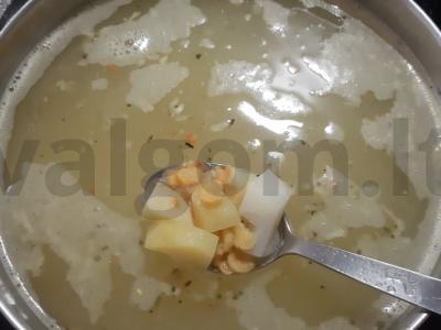 Žirnių sriuba per pusvalandį Žingsnis 3