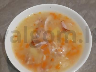 Žirnių sriuba per pusvalandį pagrindine nuotrauka