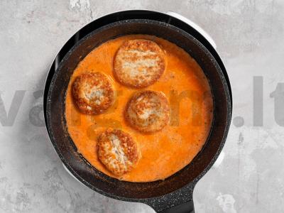 Grikių kotletai su padažu Žingsnis 8