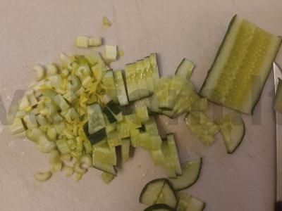 Salotos su jūros gėrybėmis ir kaparėliais Žingsnis 1