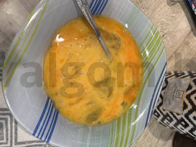 Kiaušinienė su bekonu pusryčiams Žingsnis 4