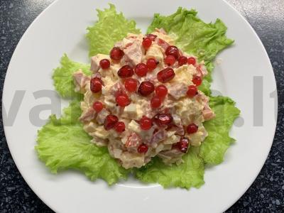 Salotas „Laukimas“ pagrindine nuotrauka