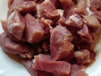 Kiaulienos padažas su jalapeño pipirais Žingsnis 1