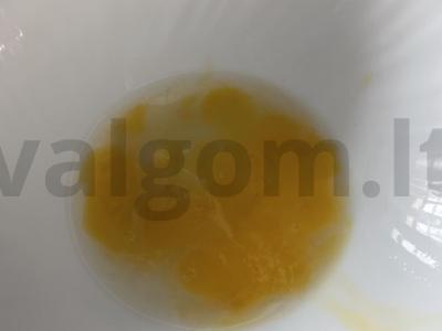 Saldžios skrudintos duonos „Spanguolių pyragas“ Žingsnis 1