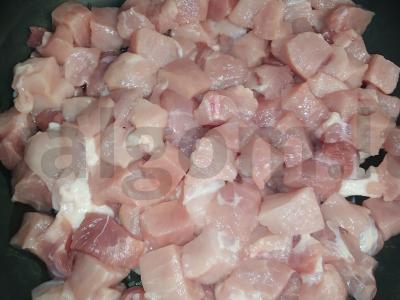 Troškinta kiauliena su kečupo ir grietinės padažu Žingsnis 1