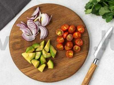 Salotos su tandūro vištiena ir pomidorais Žingsnis 1