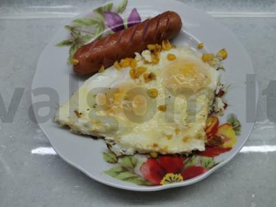 Kiaušinienė su kukurūzais ir dešrelėmis Žingsnis 5