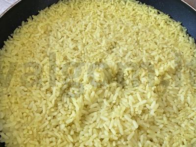 Birus ryžiai keptuvėje pagrindine nuotrauka