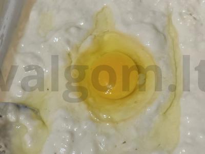 Kefyro paplotėliai iš mielinės tešlos su rauginiu Žingsnis 4