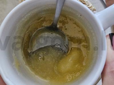 Traški granola su kokosų drožlėmis ir razinomis Žingsnis 1