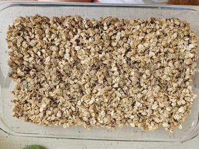 Traški granola su kokosų drožlėmis ir razinomis Žingsnis 3