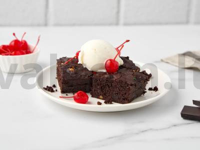 Šokoladiniai brauniai su ledais pagrindine nuotrauka