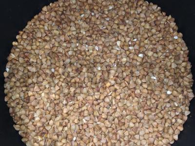 Grikių košė su šonine ir svogūnais keptuvėje Žingsnis 1