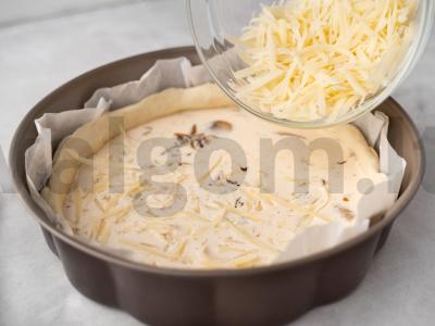 Sūrio ir grybų pyragas Žingsnis 13