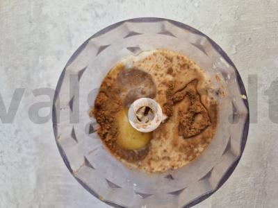 Šokoladinis avižų blynas su bananais ir riešutais Žingsnis 4