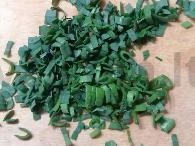 Sriuba su meatballs ir česnako plunksnomis Žingsnis 6