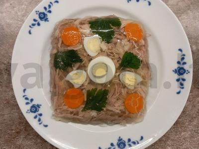 Elnių mėsos želė pagrindine nuotrauka