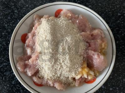 Tortilija su kalakutienos kotletu ir daržovėmis Žingsnis 2