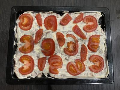 Sultingas vištienos filė su pomidorais po sūrio kepure Žingsnis 7