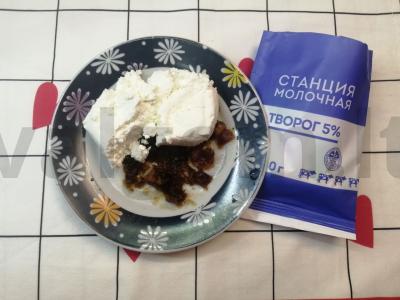 Varškės sūreliai su džiovintais vaisiais Žingsnis 3