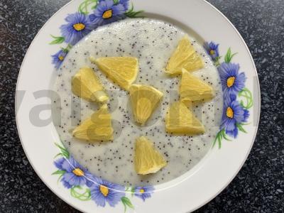 Manų košė su aguonomis pagrindine nuotrauka