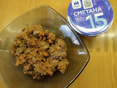 Vištienos kepenėlės su grietine Žingsnis 6