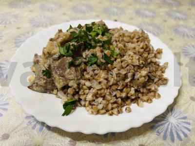 Vištienos kepenėlių padažas pagrindine nuotrauka