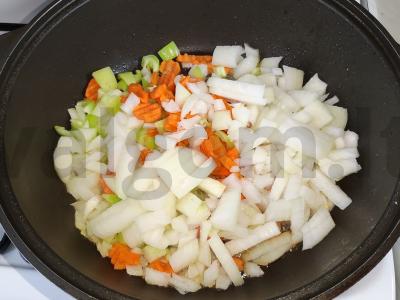 Grikių košė su troškiniu ir daržovėmis Žingsnis 3