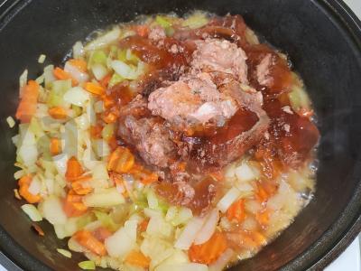 Grikių košė su troškiniu ir daržovėmis Žingsnis 4