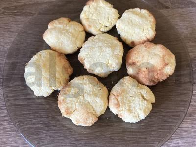 Kokosų sausainiai oro grilyje pagrindine nuotrauka