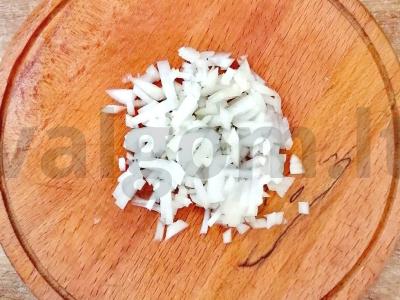 Salotos su marinuotais agurkais „Rudens“ Žingsnis 3