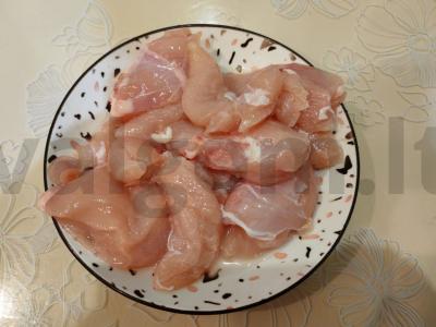 Vištiena su baltais pupelėmis grietinėlės padaže Žingsnis 5