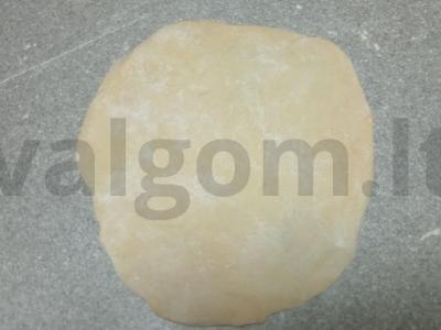 Ritinys su vištienos nagetais pusryčiams Žingsnis 1