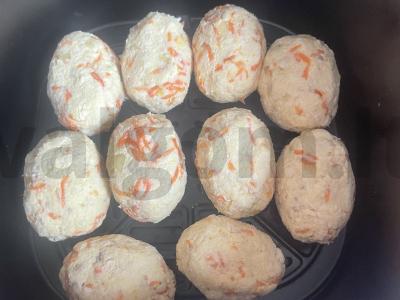 Šamų kotletai su morkomis ir sūriu Žingsnis 6