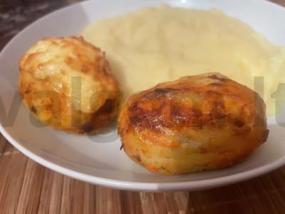 Šamų kotletai su morkomis ir sūriu pagrindine nuotrauka