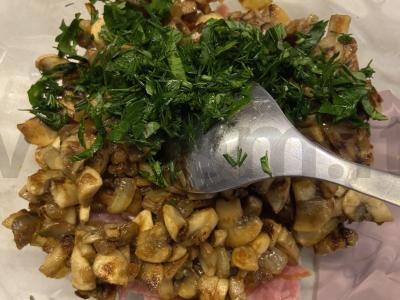 Salotas „Salchichon su grybais“ Žingsnis 7