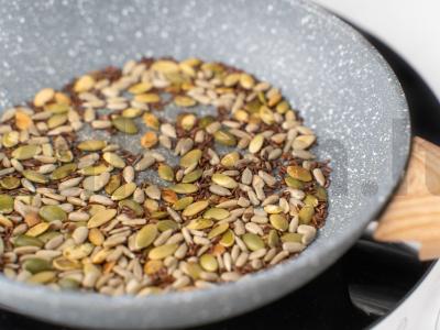 Sumuštinis su avokadu, pesto ir rukola Žingsnis 2