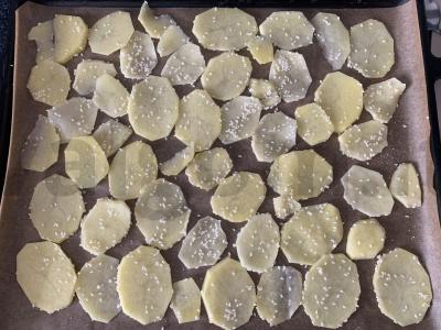 Bulvių traškučiai su sezamu Žingsnis 3