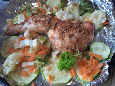 Vištienos šlaunelė, marinuota su baziliku ir kepta su žiediniais kopūstais, brokoliais ir cukinija Žingsnis 5