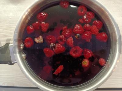 Desertas su uogų želė ir ledais Žingsnis 2