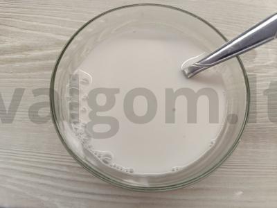 Desertas su uogų želė ir ledais Žingsnis 3