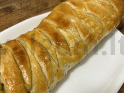 Kiaušinių ir žaliojo svogūno pyragas pagrindine nuotrauka