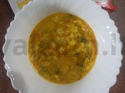 Kiaušinių sriuba su bulvėmis ir sviestu pagrindine nuotrauka